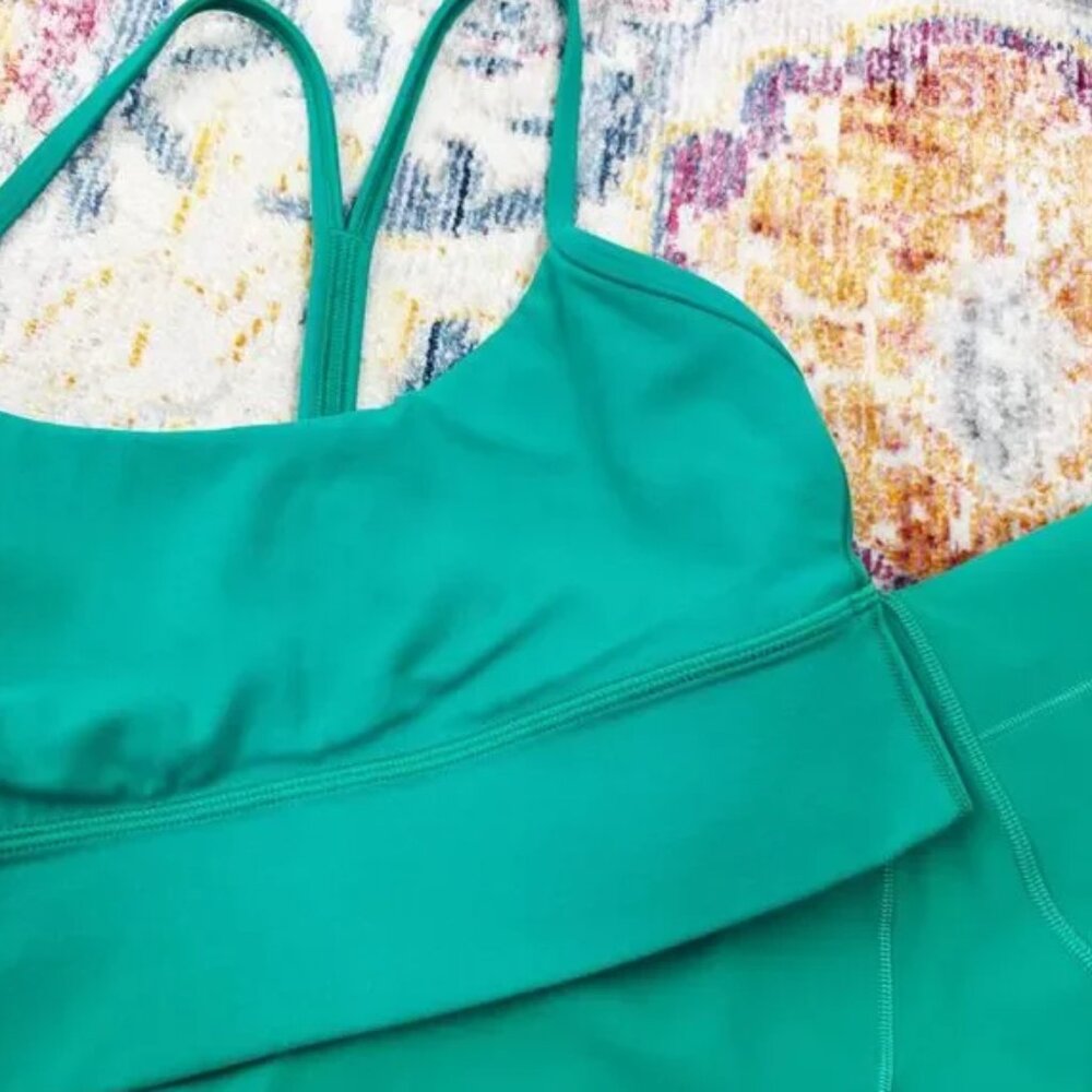 Lululemon Kelly Green Bra Set - Picture 5 of 7